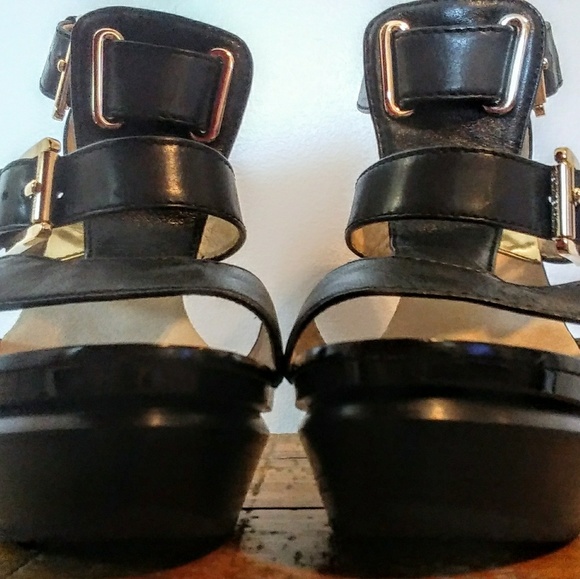 Michael Kors Strappy High Heeled Leather Sandals - Picture 2 of 8